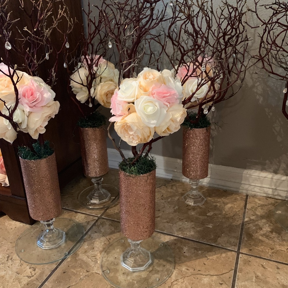 Manzanita centerpieces
